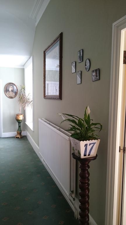 Bed and Breakfast 17 Wilmington Square Eastbourne Zewnętrze zdjęcie