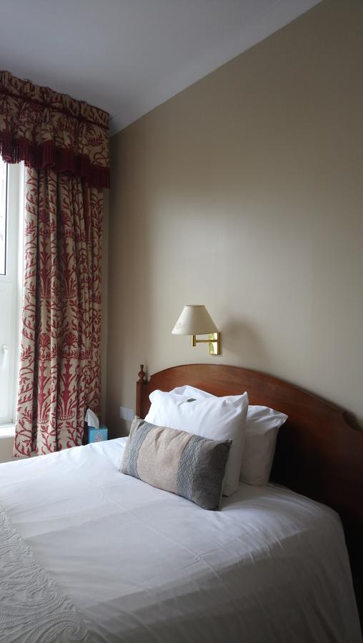 Bed and Breakfast 17 Wilmington Square Eastbourne Zewnętrze zdjęcie